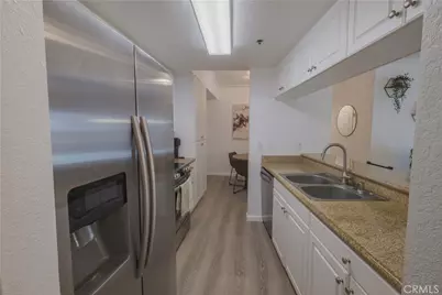 838 Pine Ave #102, Long Beach, CA 90813 - Photo 11