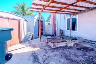 1355 N Orange Ave, Ontario, CA 91764 - Photo 23