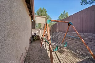 5319 Desert View, Wrightwood, CA 92397 - Photo 47