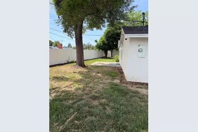 9401 Elsie Avenue, Northridge, CA 91324 - Photo 7