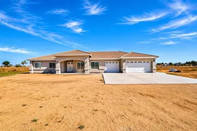 7576 Sunset, Phelan, CA 92371 - Photo 1