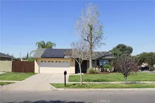 1429 Berkeley Dr, Redlands, CA 92374 - Photo 1