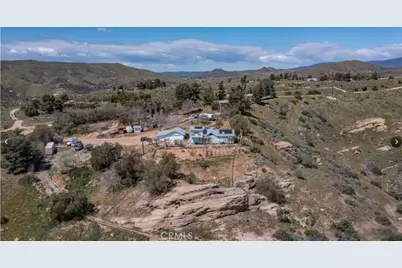 30090 Briggs Road, Agua Dulce, CA 91390 - Photo 23