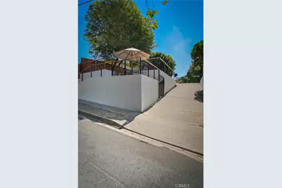 6150 Strickland, Los Angeles, CA 90042 - Photo 3