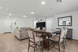 15979 Shawnee, Victorville, CA 92394 - Photo 5