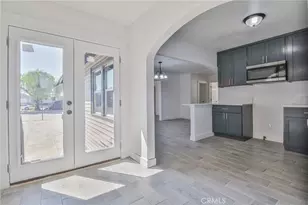 205 W 98th, Los Angeles, CA 90003 - Photo 21