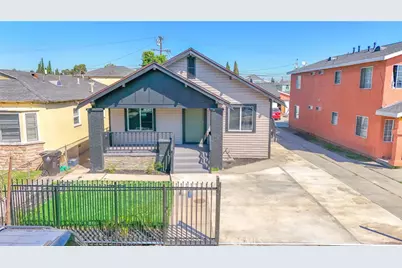 205 W 98th, Los Angeles, CA 90003 - Photo 11