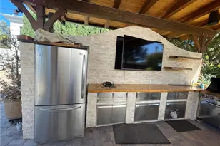 17183 Sunburst, Sherwood Forest, CA 91325 - Photo 25