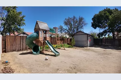 2335 Langhorn, Lancaster, CA 93535 - Photo 45