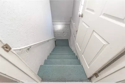 8464 California Avenue, South Gate, CA 90280 - Photo 33