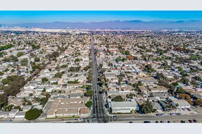 8464 California Avenue, South Gate, CA 90280 - Photo 47
