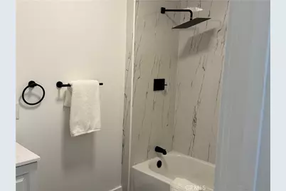 9832 San Miguel Avenue, South Gate, CA 90280 - Photo 5