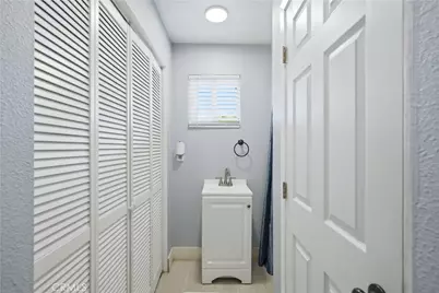 12118 Barnwall, Norwalk, CA 90650 - Photo 15