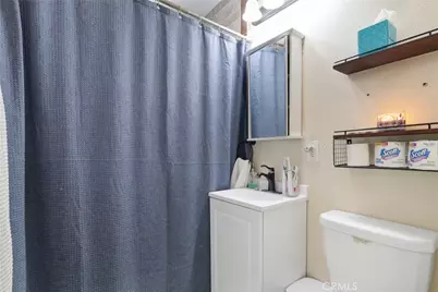 8340 Quimby, Paramount, CA 90723 - Photo 9