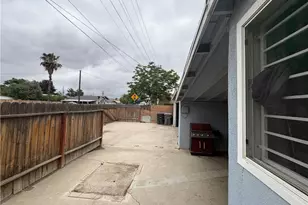 501 W Latham, Hemet, CA 92543 - Photo 19
