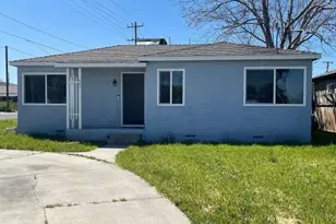 501 W Latham, Hemet, CA 92543 - Photo 1