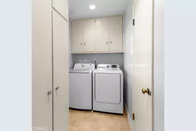 12722 Glynn Avenue, Downey, CA 90242 - Photo 9