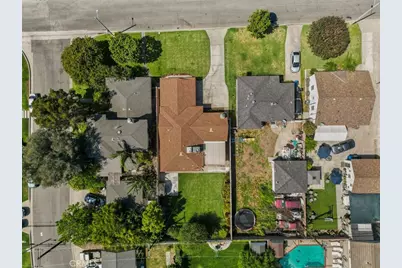 12722 Glynn Avenue, Downey, CA 90242 - Photo 3