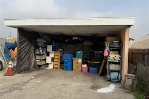 1419 E 111th, Los Angeles, CA 90059 - Photo 5