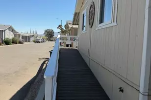 9161 Santa Fe, Hesperia, CA 92345 - Photo 5