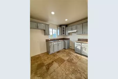 227 229 E 81st, Los Angeles, CA 90003 - Photo 29