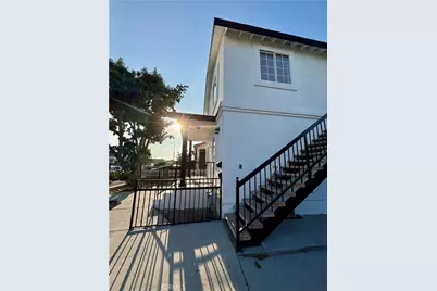 227 229 E 81st, Los Angeles, CA 90003 - Photo 5