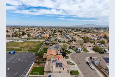 13248 Aspen, Victorville, CA 92392 - Photo 47