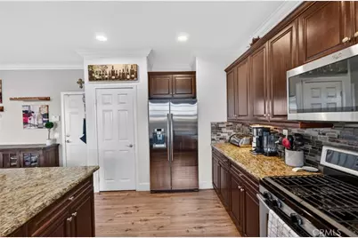 16235 Navigator, Chino, CA 91708 - Photo 17