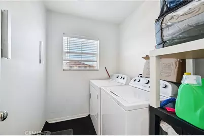 12945 Ivy Hill Court, Victorville, CA 92392 - Photo 13