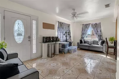 21931 Violeta Avenue, Hawaiian Gardens, CA 90716 - Photo 7