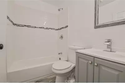 1331 W Manchester, Los Angeles, CA 90044 - Photo 13