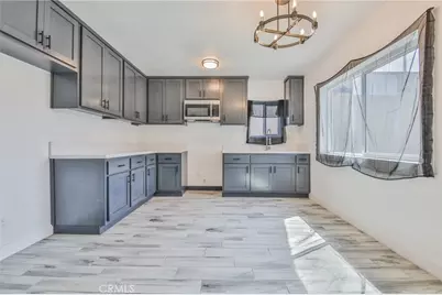 1331 W Manchester, Los Angeles, CA 90044 - Photo 9