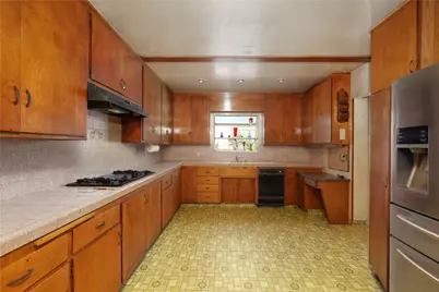 7205 Glencliff Drive, Downey, CA 90240 - Photo 21