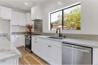 137 E Avenue 42, Los Angeles, CA 90031 - Photo 11