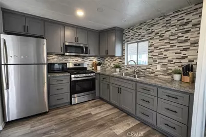 16600 Orange Avenue #77, Paramount, CA 90723 - Photo 3