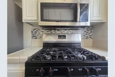 26938 Via Terraza, Saugus, CA 91350 - Photo 21