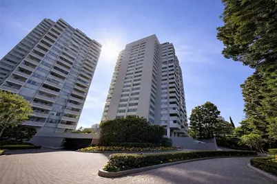 865 Comstock #16A, Los Angeles, CA 90024 - Photo 1