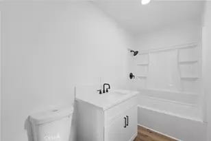 137 W 84th, Los Angeles, CA 90003 - Photo 13