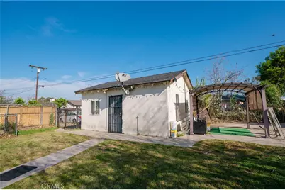 18264 Santa Ana, Bloomington, CA 92316 - Photo 27