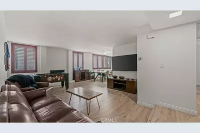 14521 Benefit St #102, Sherman Oaks, CA 91403 - Photo 3