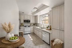 1811 Manning, Los Angeles, CA 90025 - Photo 3