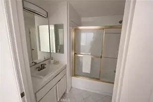 1811 Manning, Los Angeles, CA 90025 - Photo 11