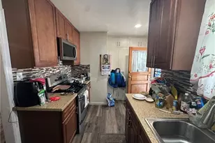 10673 Saticoy, Los Angeles, CA 91352 - Photo 11