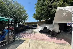 10673 Saticoy, Los Angeles, CA 91352 - Photo 13