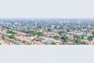 8110 S Denker, Los Angeles, CA 90047 - Photo 39