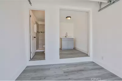 8110 S Denker, Los Angeles, CA 90047 - Photo 29