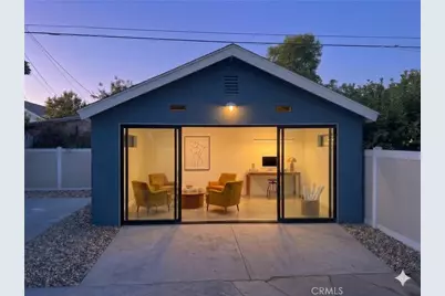 2249 W 30th Street, Los Angeles, CA 90018 - Photo 15