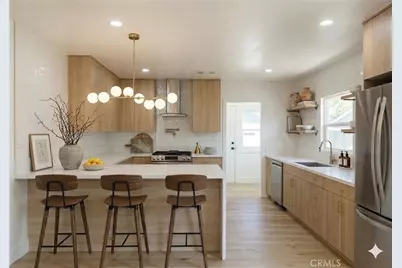2249 W 30th Street, Los Angeles, CA 90018 - Photo 7