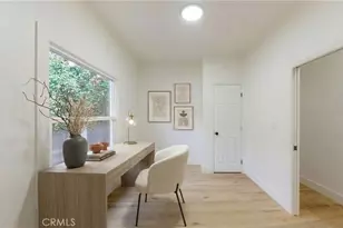 2249 W 30th St, Los Angeles, CA 90018 - Photo 9
