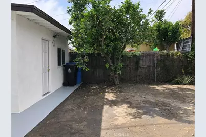 6563 Kansas Avenue, Los Angeles, CA 90044 - Photo 19